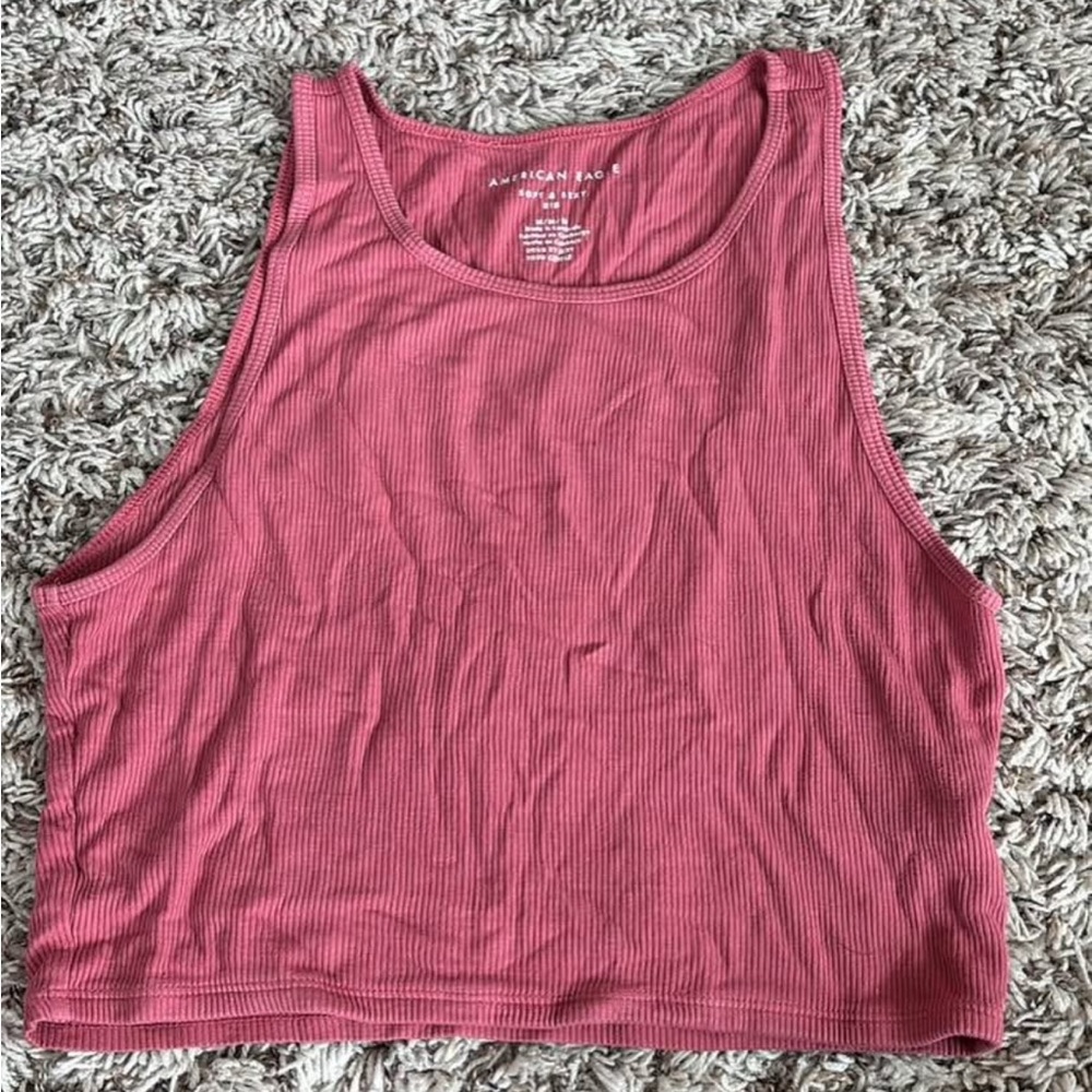 American Eagle Pink Sleeveless Crop Tank Top And Rue21 long t shirt, v-neck